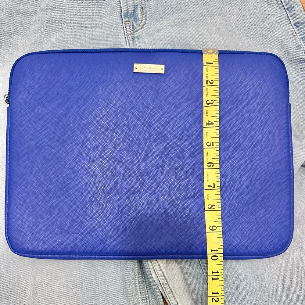 Kate Spade Blue Tablet / Ipad Laptop PC Sleeve with Matte Finish